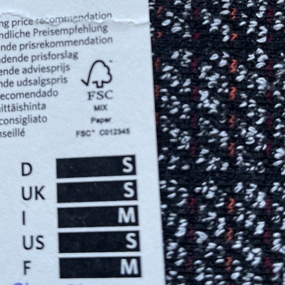 COPY - Esprit short skirt - Picture 6 of 6